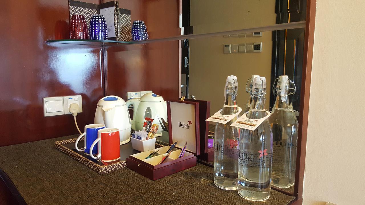 瑚湖尔岛酒店 馬累 外观 照片